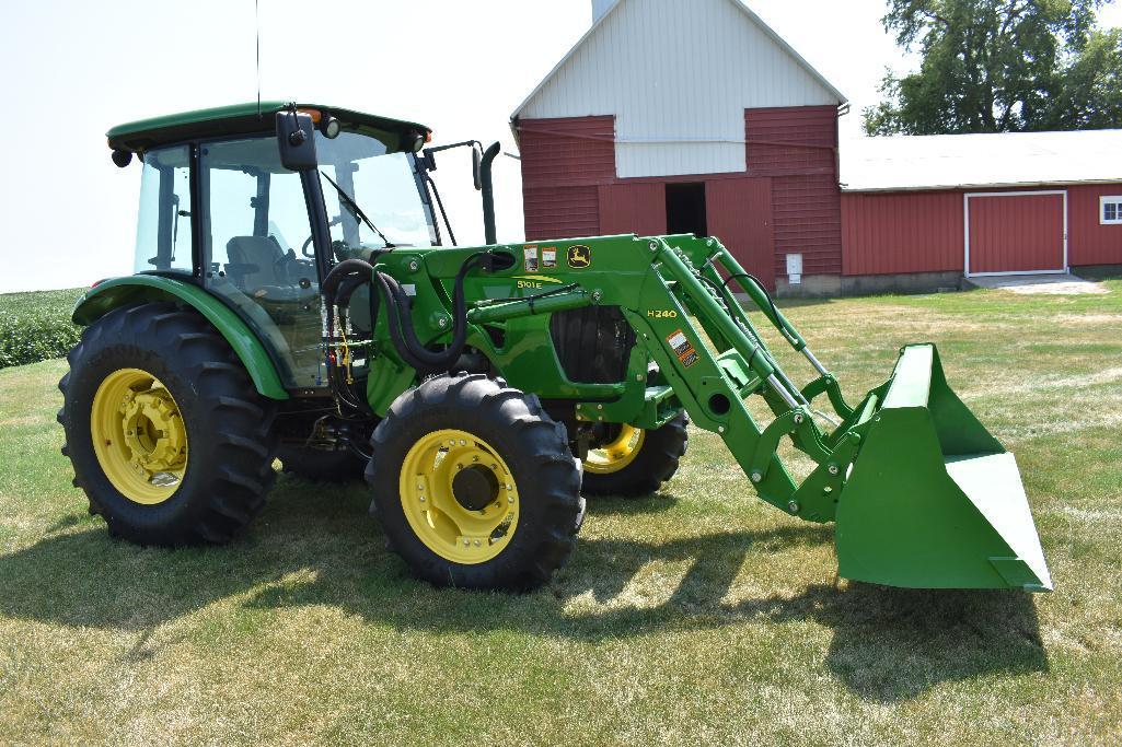 '11 JD 5101E MFWD tractor w/loader