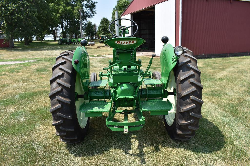 '61 Oliver 660 tractor