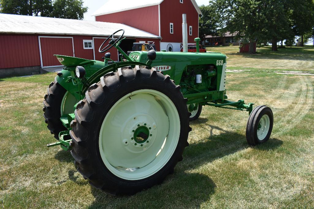 '61 Oliver 660 tractor