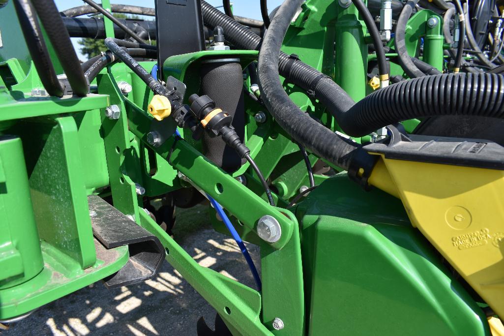 '16 JD 1775NT CCS 16 row 30" ExactEmerge planter