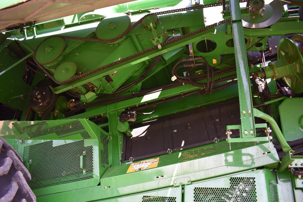 '09 JD 9770 STS 2wd combine