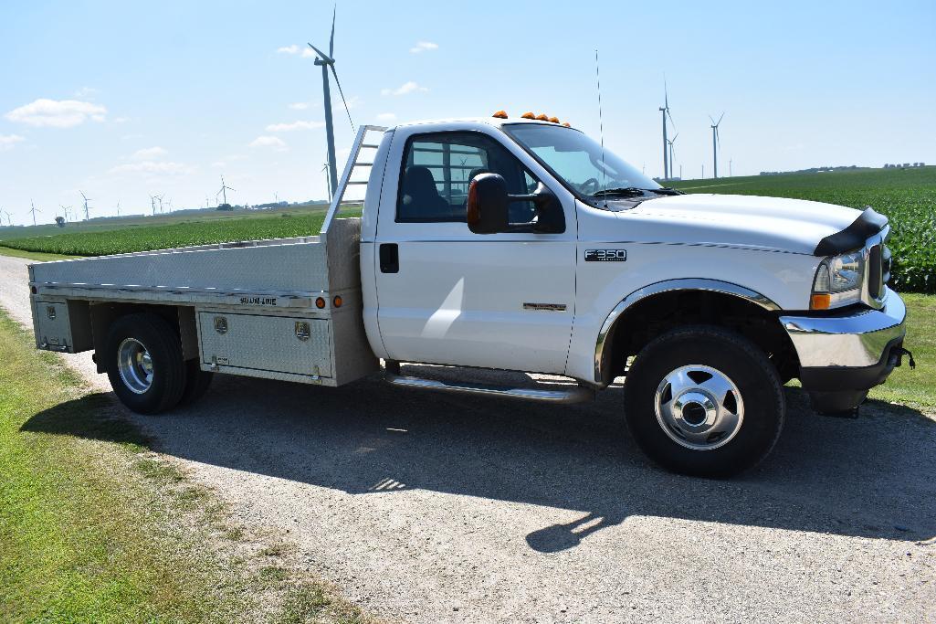 '04 Ford F-350 Super Duty 4wd pickup