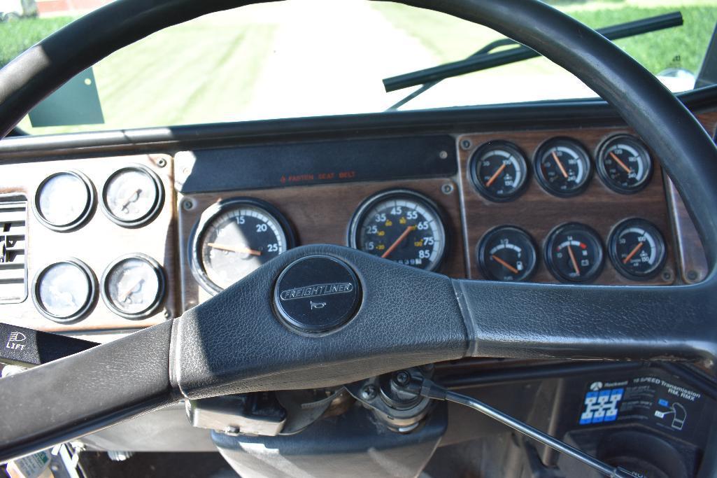 '94 Freightliner FLD120 day cab semi