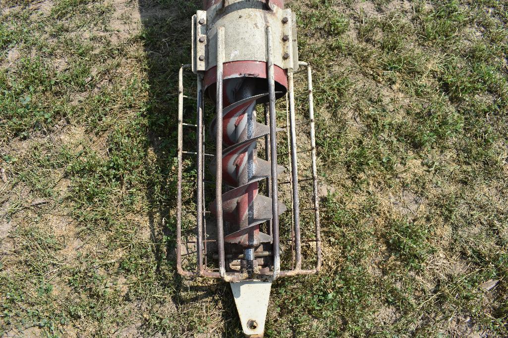 Buhler/Farm King 1031 auger