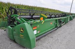 JD 635F 35' Hydraflex grain platform