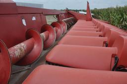 Case-IH 2212 12 row 20" corn head