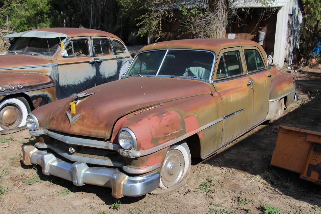 1952 CHRYSLER SARATOGA