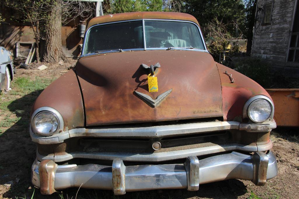 1952 CHRYSLER SARATOGA