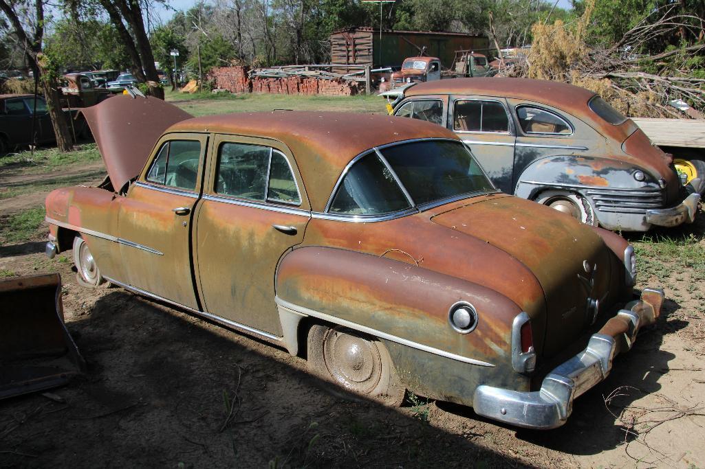 1952 CHRYSLER SARATOGA