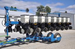 Kinze 3500 8/16 planter