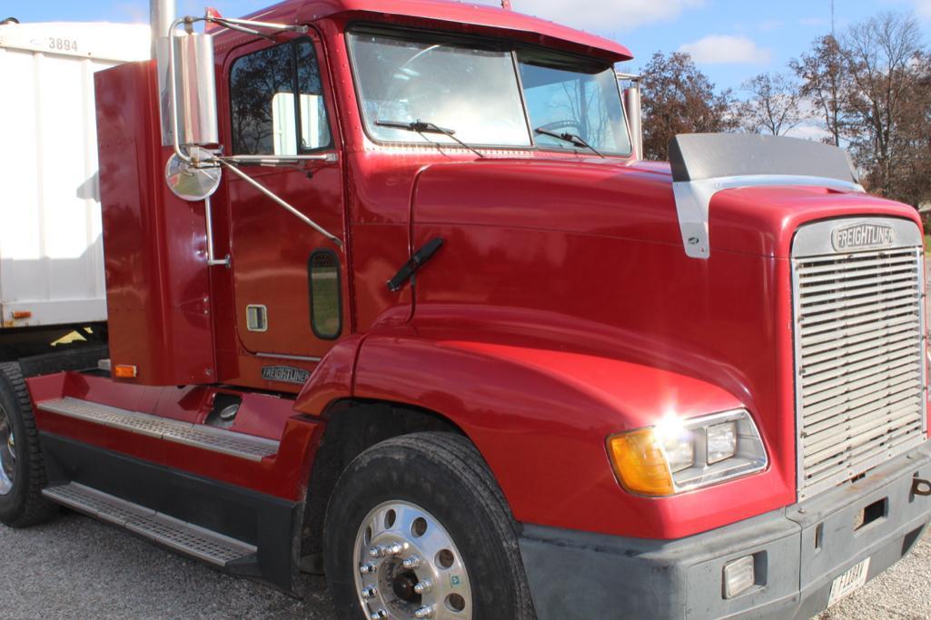 1993 Freightliner FLD day cab semi