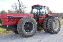 1982 International Harvester 6788 2+2 4wd tractor