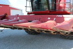 Case IH 2208 8 row 30" corn head