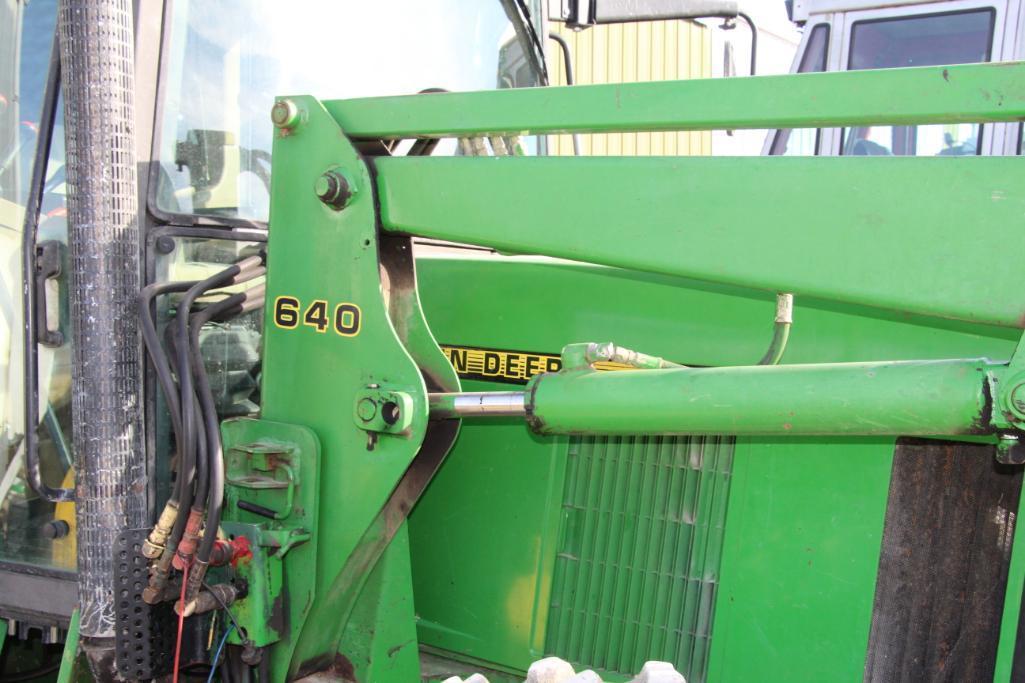 1993 John Deere 6400 MFWD tractor