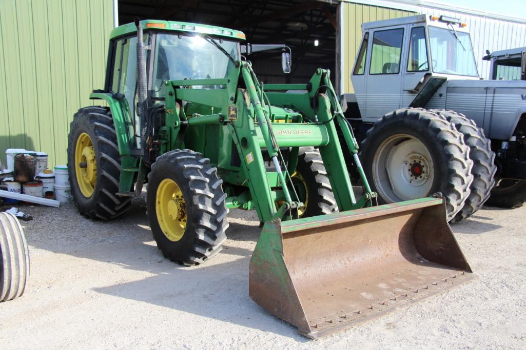 1993 John Deere 6400 MFWD tractor