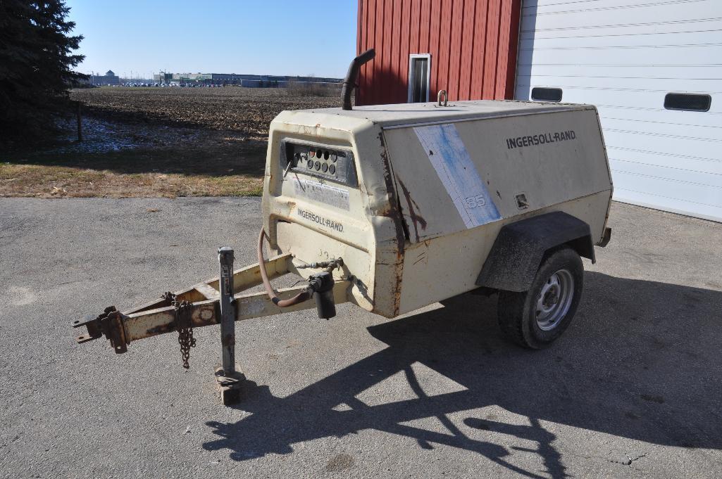 Ingersoll Rand 185 industrial portable air compressor