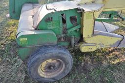 John Deere 38 pull-type forage chopper