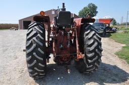 1967 International Harvester 856 2wd tractor