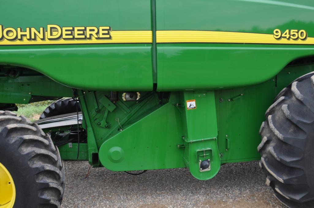 2002 John Deere 9450 4wd combine