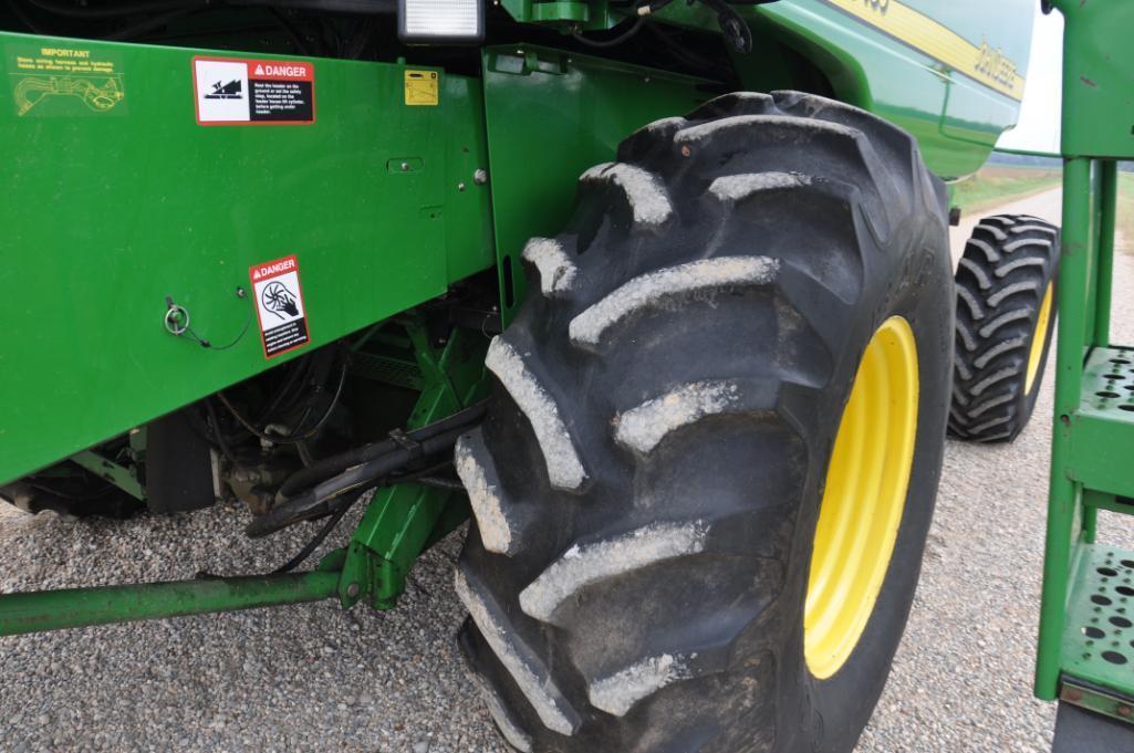 2002 John Deere 9450 4wd combine