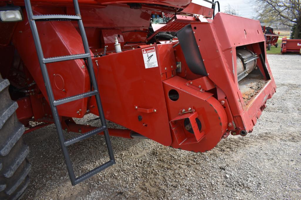 2008 Case IH 2588 2wd combine