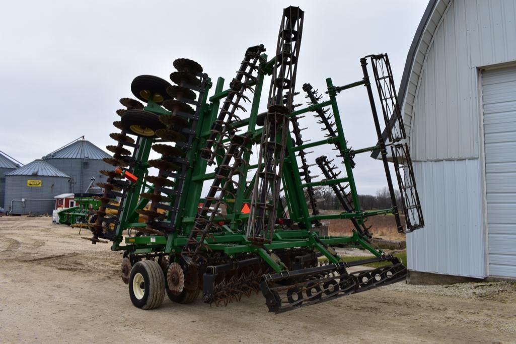 Great Plains 3000 Turbo Till 30' vertical tillage tool