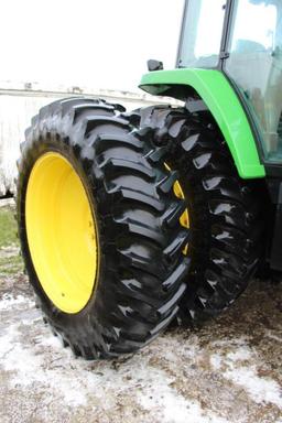 1995 John Deere 7800 MFWD tractor