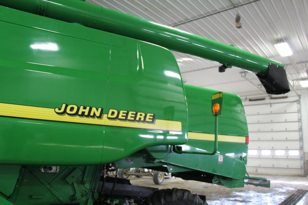 2001 John Deere 9550 2wd combine