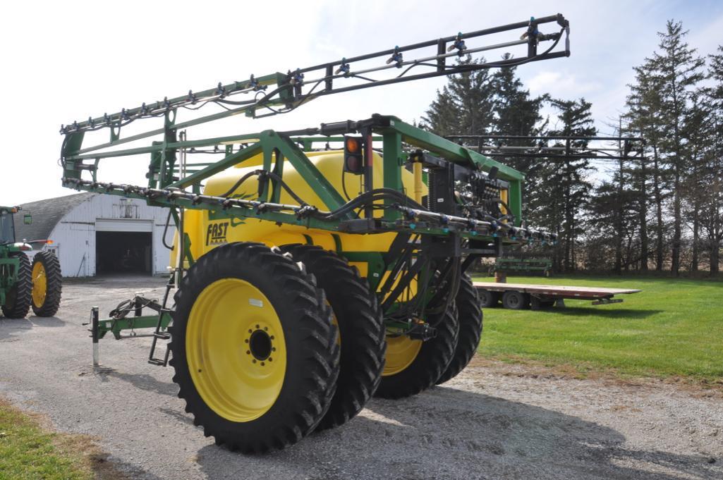 2012 Fast 9612 pull-type sprayer