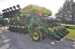 2007 John Deere 1790 CCS 16/32 planter