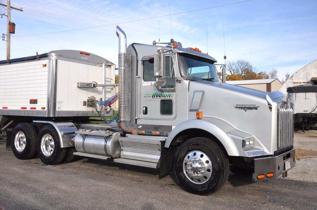 2008 Kenworth T800 truck