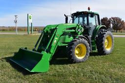 John Deere 6155M MFWD tractor