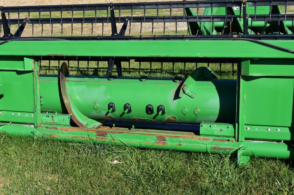 2012 John Deere 635F HydraFlex platform