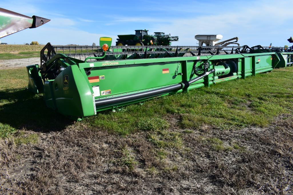 2012 John Deere 635F HydraFlex platform