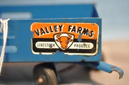 5.5" LONG WYANDOTTE FARM TRAILER