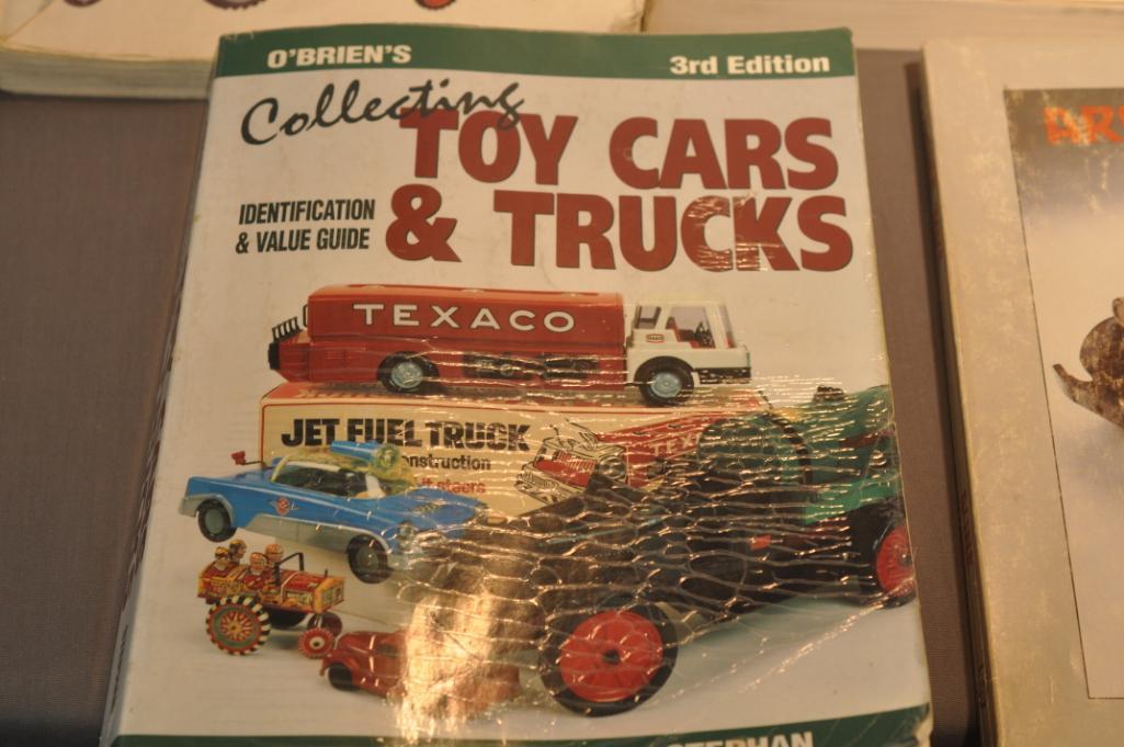 LOT OF MISC. TOY REFRENCE BOOKS