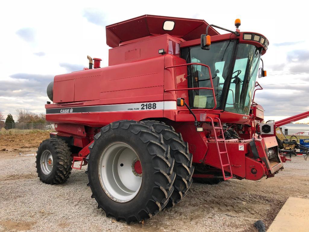 1997 Case IH 2188 4wd combine