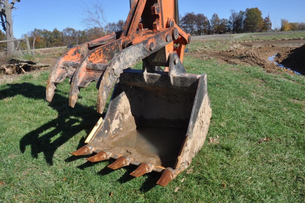 2000 Hitachi EX200LC-5 excavator