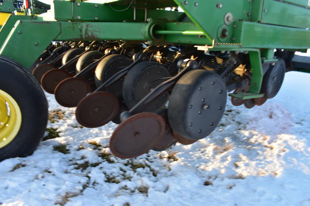 1999 John Deere 1560 15' no-till drill