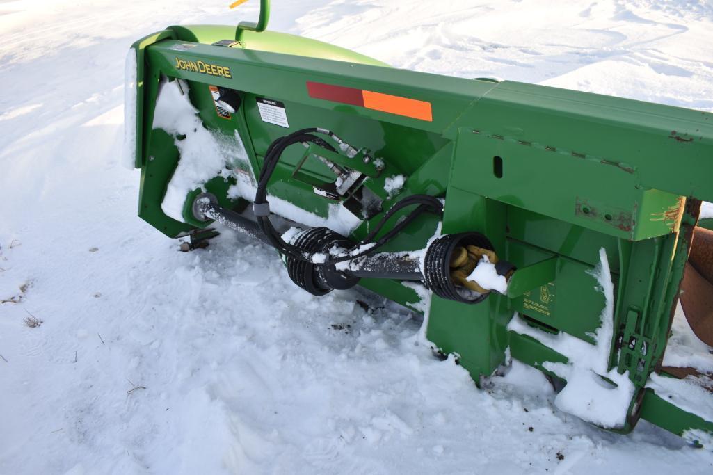 2011 John Deere 608C 8 row 30" StalkMaster chopping corn head