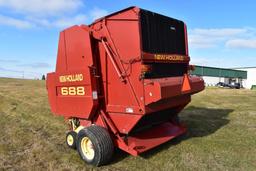 2001 New Holland 688 round baler