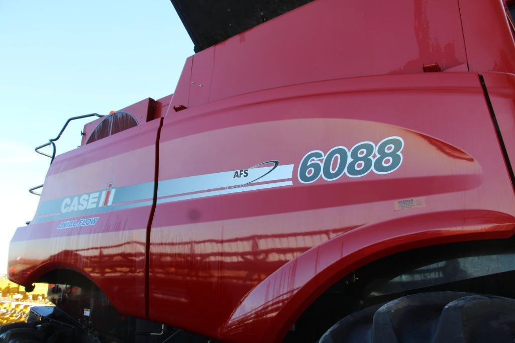 2009 Case IH 6088 4wd combine