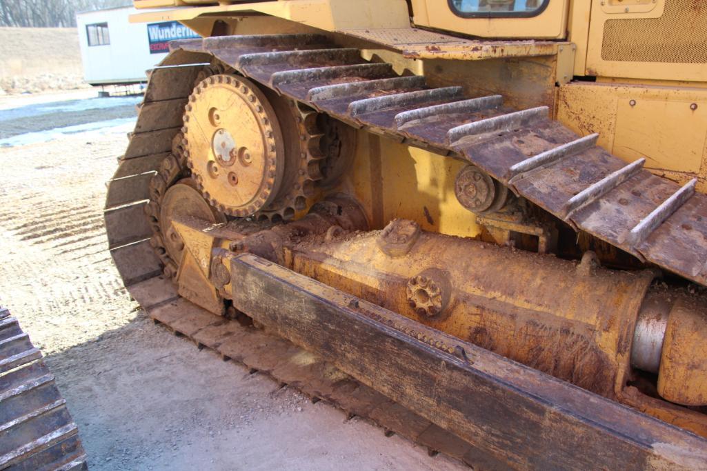 Caterpillar D6H XL dozer