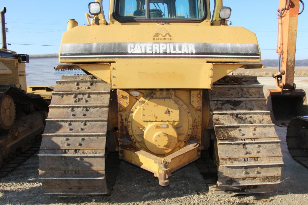 Caterpillar D6H XL dozer