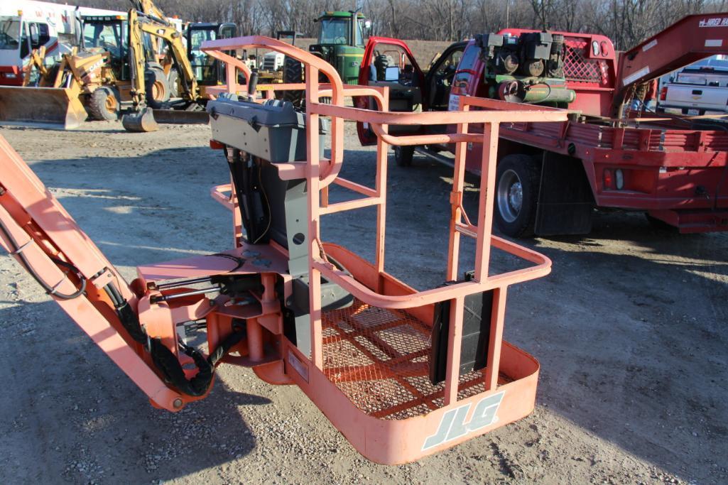 JLG 450AJ 4wd boom lift