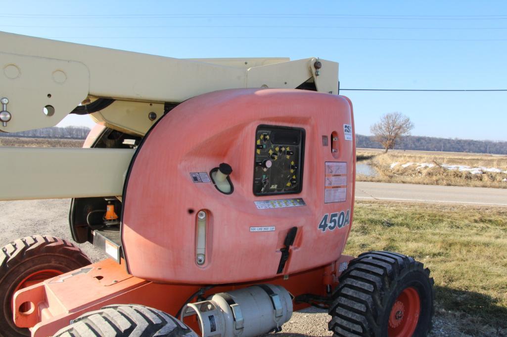 JLG 450AJ 4wd boom lift