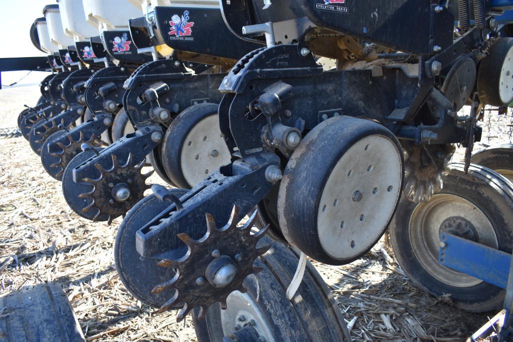 2011 Kinze 3600 12/23 planter