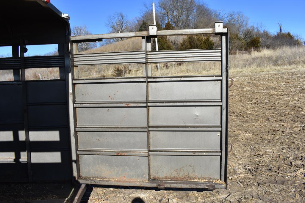 2004 Corn Pro 16' livestock trailer