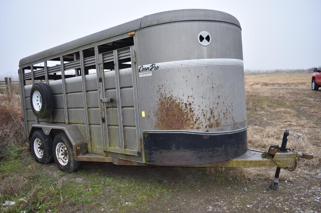 2004 Corn Pro 16' livestock trailer