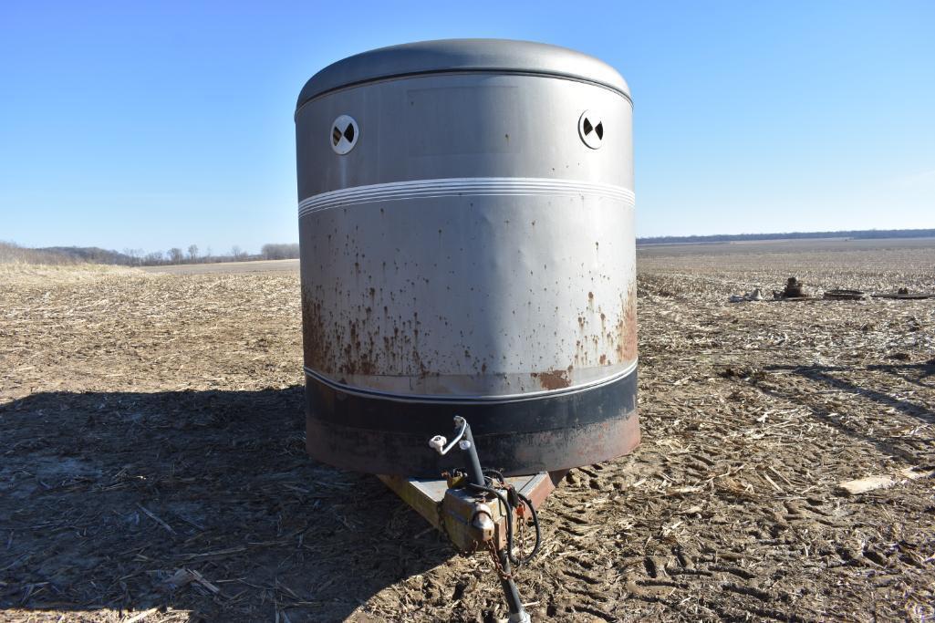 2004 Corn Pro 16' livestock trailer